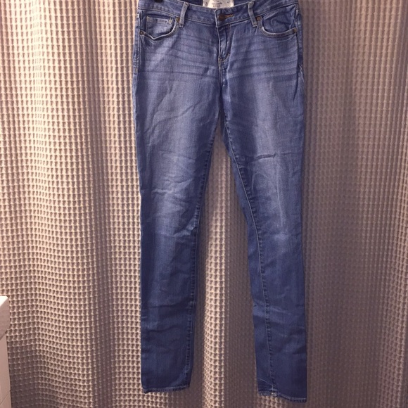 Abercrombie & Fitch Denim - Abercrombie & Fitch Skinny Jeans✨